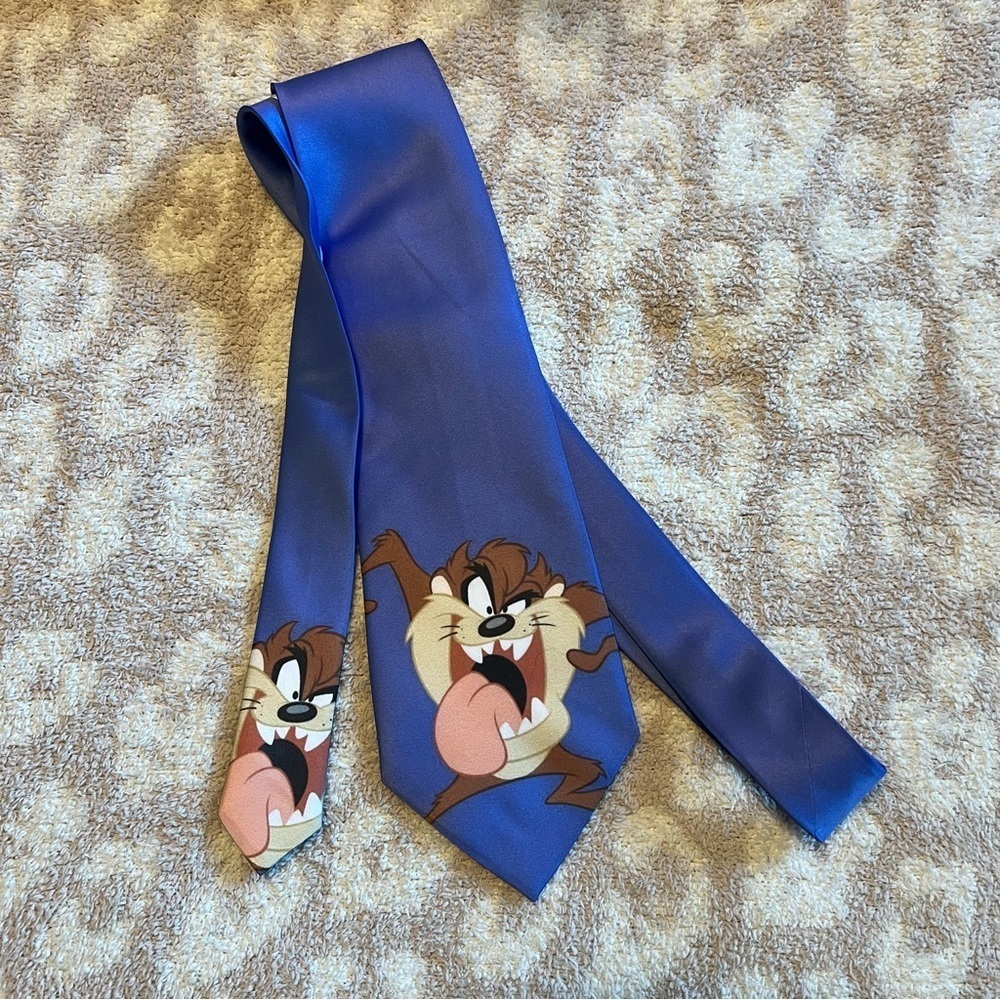 Men’s Warner Bro’s blue Looney Toones neck tie